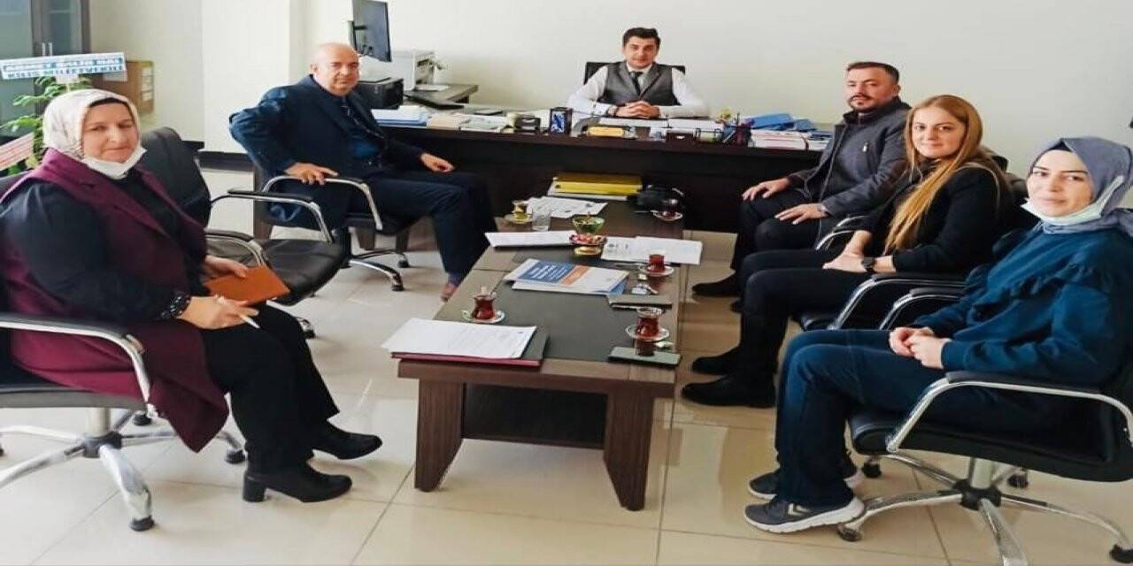 Üniversitede kalite çalışmaları hız kesmeden devam ediyor