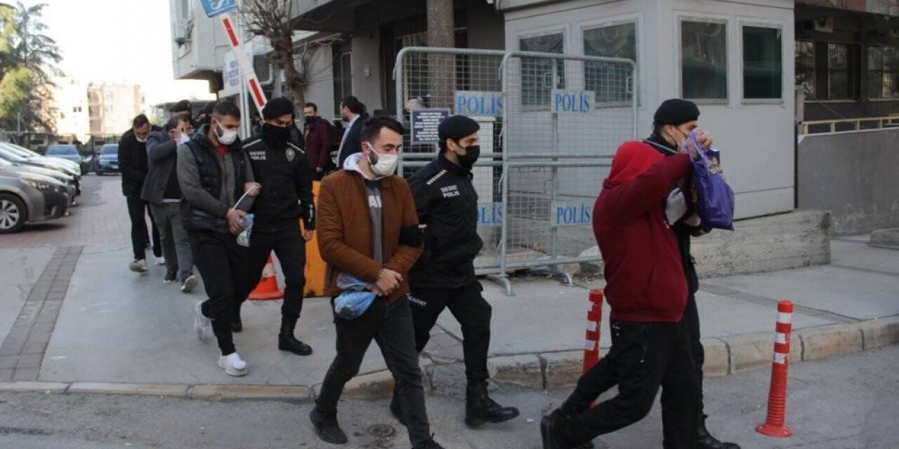 İzmir polisinin dev uyuşturucu operasyonunda 116 tutuklama