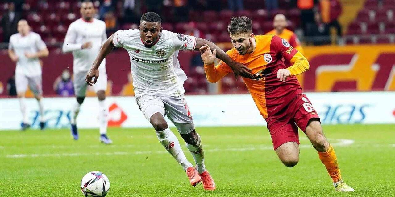 Spor Toto Süper Lig: Galatasaray: 2 - FT Antalyaspor: 0 (Maç sonucu)