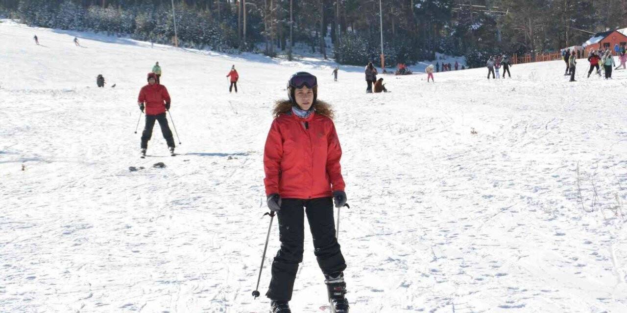Sarıkamış Kayak Merkezine yoğun ilgi