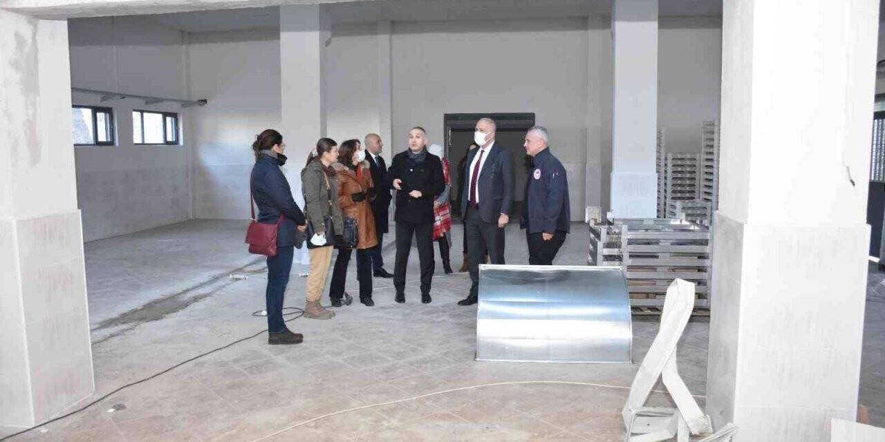 Salihli’ye kurutma tesisi yapılıyor