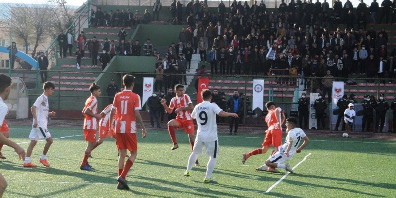 Cizre emniyeti sosyal aktivitelerle çocukları suçtan koruyor