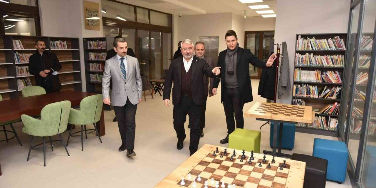 Hasan paşa kütüphanesi haftanın 7 günü, 24 saat hizmet verecek