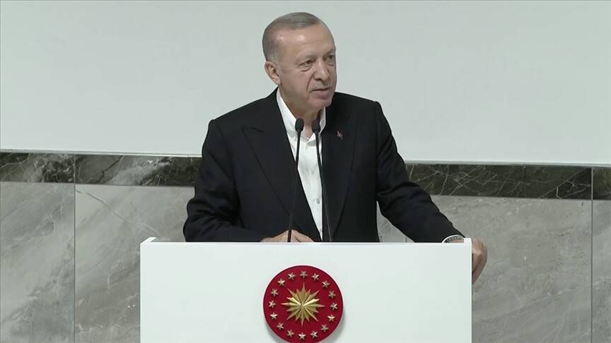 Cumhurbaşkanı Erdoğan, Gaziantep'te işçilerle bir araya geldi