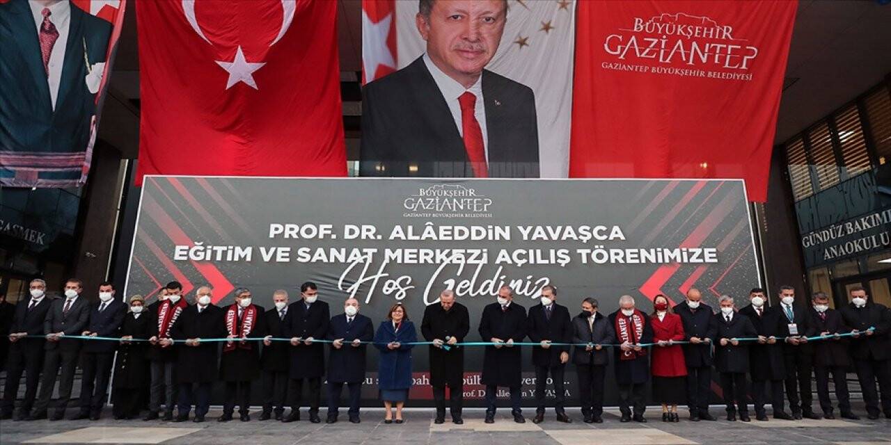 Cumhurbaşkanı Erdoğan, Prof. Dr. Alaeddin Yavaşca Eğitim ve Sanat Merkezi'ni açtı