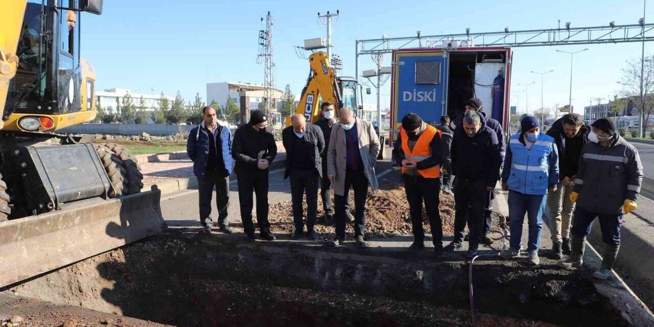 DİSKİ Afet ve 500 Evler kanalizasyon hattında oluşan arızayı giderdi