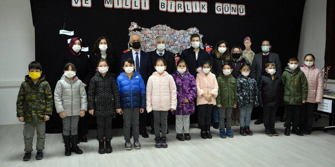 15 Temmuz ruhunu kağıtlara resmettiler