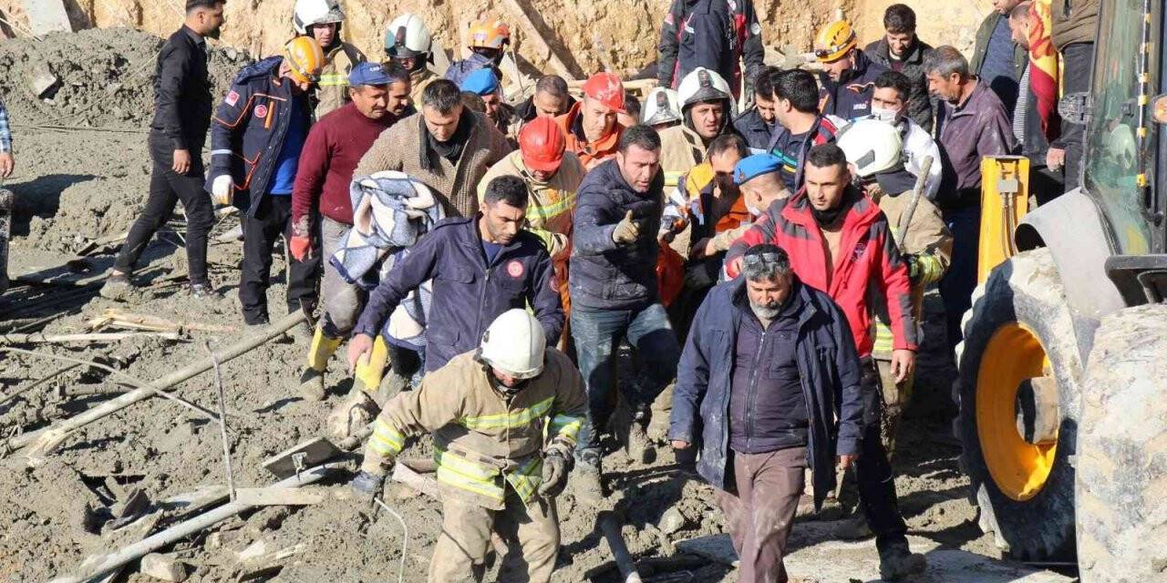 İnşaat halindeki tek katlı yapı çöktü: 1 işçi hayatını kaybetti