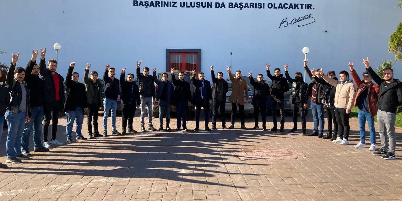 Samsun’da Türk Devletleri Teşkilatı’na bayraklı destek