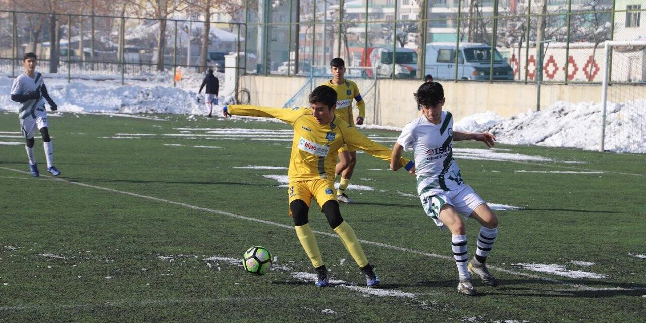 U16 Ligi'nde ikinci devre başladı