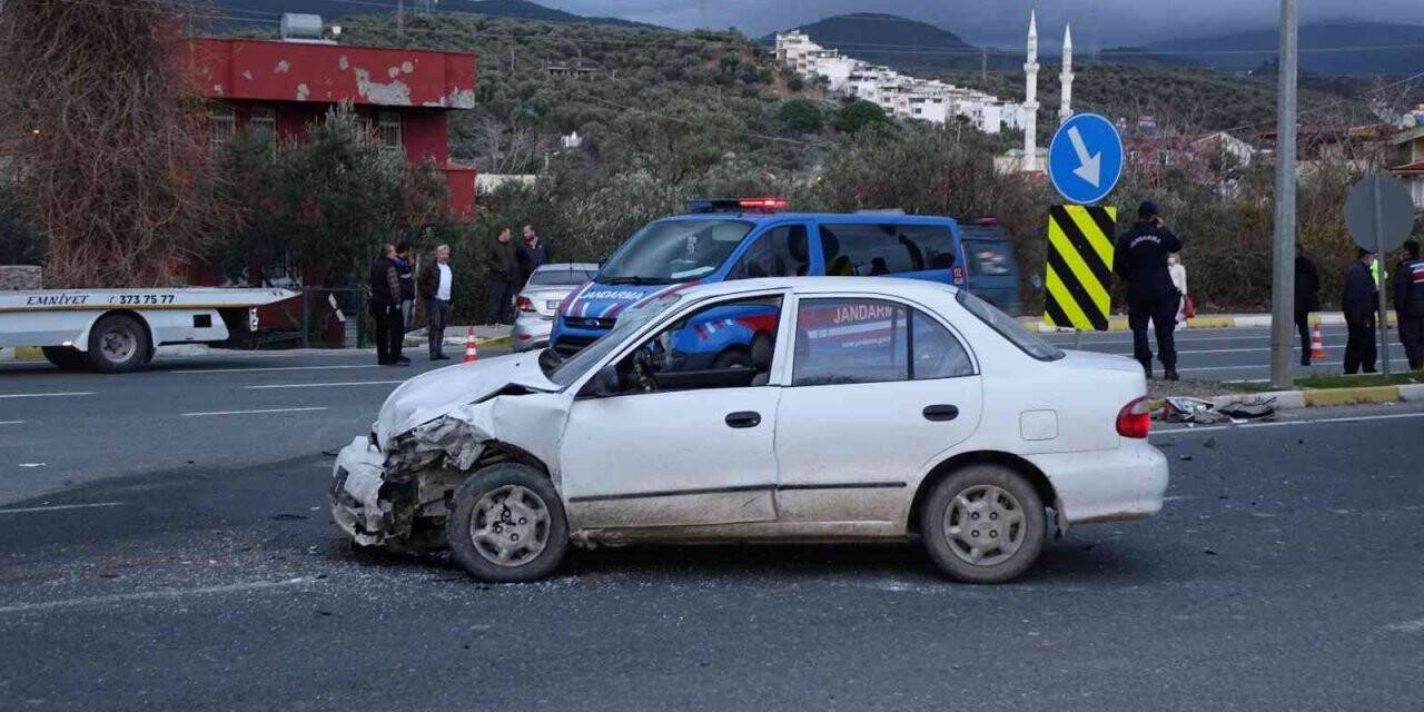 Balıkesir’de trafik kazası: 4 yaralı