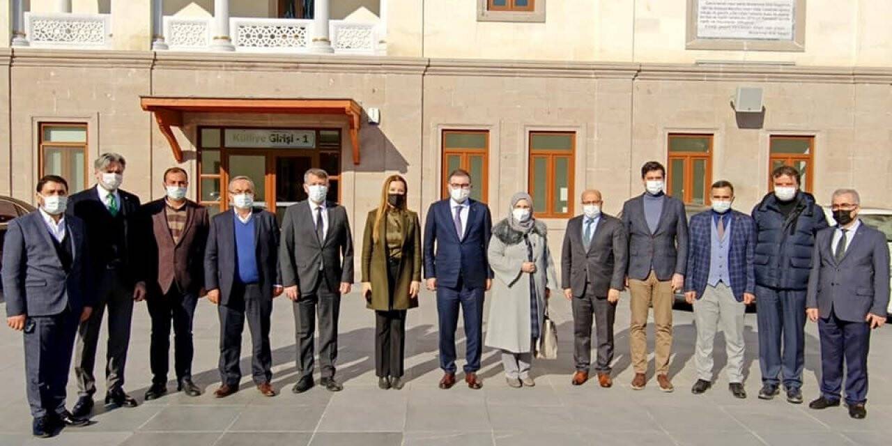 MÜSİAD İzmir, Rektör Nükhet Hotar’ı ağırladı