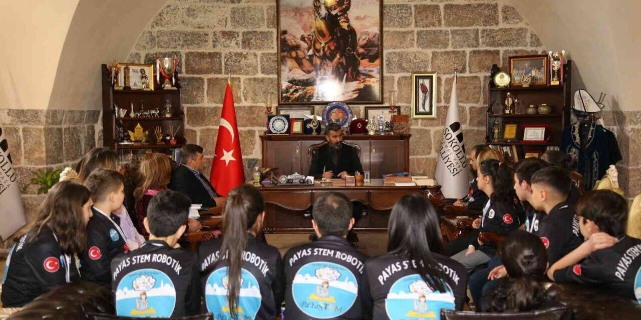 Ülkenin geleceğine yön verecek bireyler Payas Stem Yapay Zeka Merkezinde yetişiyor