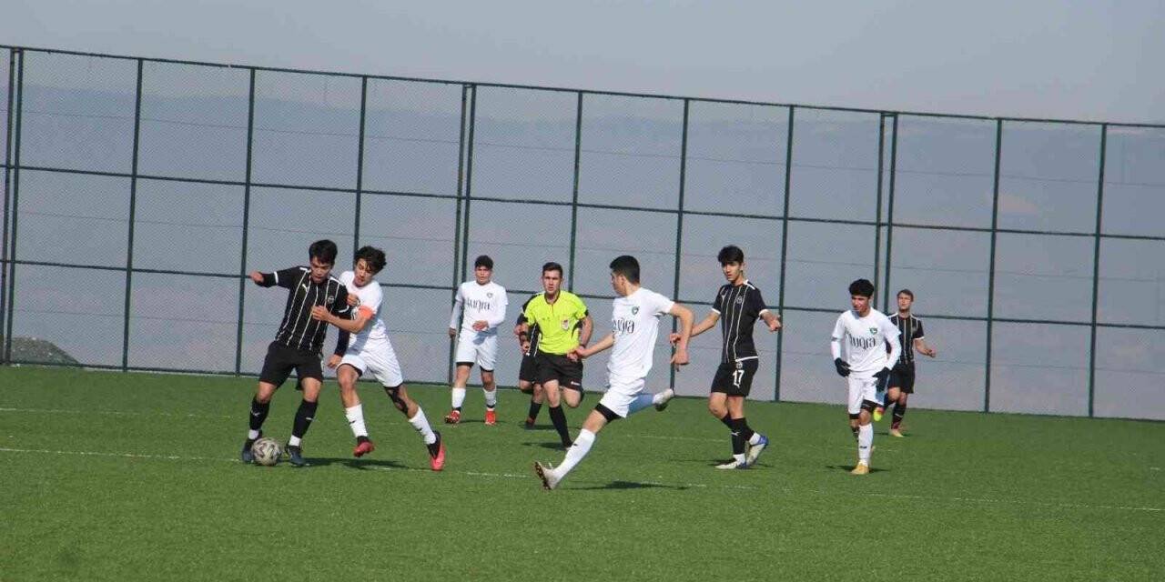 A. Denizlispor U16, Manisa’yı geçemedi