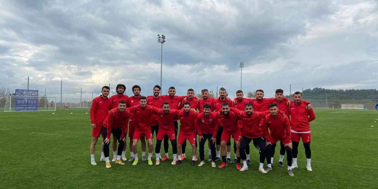 Nevşehir Belediyespor kampa girdi
