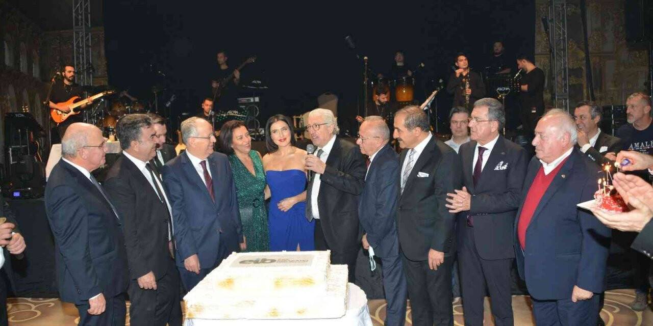 İhracatçılar 2022 yılının ihracat için "altın yıl" olmasını diledi