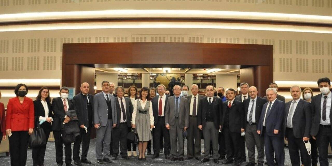 Öğretim Üyesi Doç. Dr. Çetin, Atatürk Kültür, Dil ve Tarih Yüksek Kurumu Bilim Kurulu asli üyeliğine seçildi