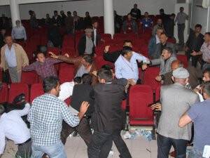 Damızlık Koyun Yetiştiricileri Birliği Kongresinde Kavga FOTOGALERİ