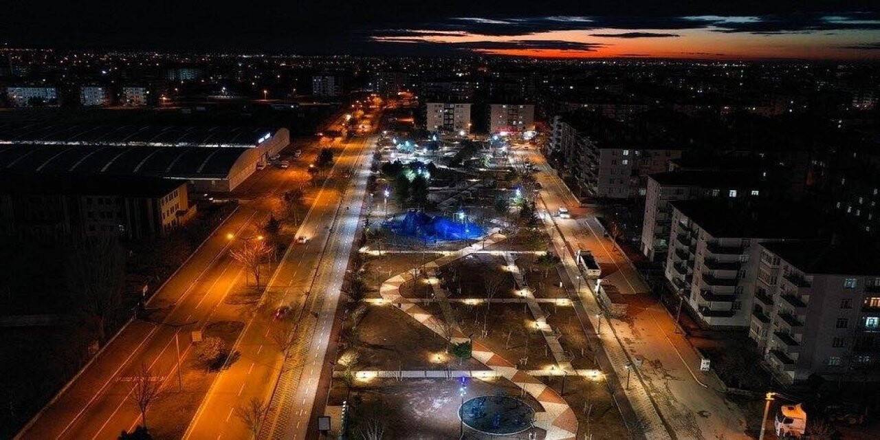 Başkan Dinçer: “Millet bahçelerimiz gelecek nesillere nefes olacak”