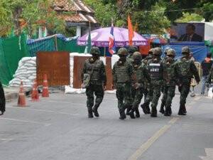 Tayland'da anayasa feshedildi