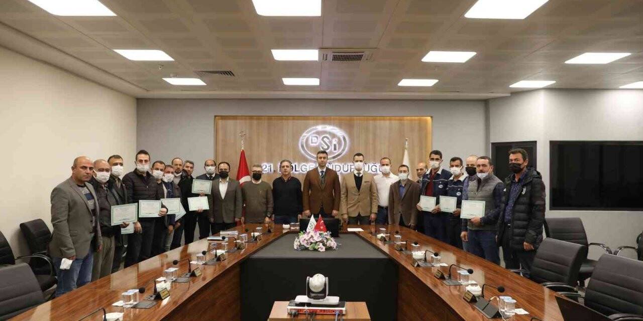 Afetlerde görev alan DSİ personeli teşekkür belgesi ile onurlandırıldı