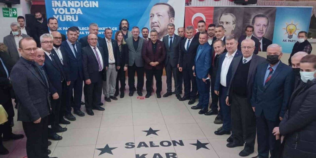 AK Parti Merkez İlçe Danışma Toplantısı yapıldı