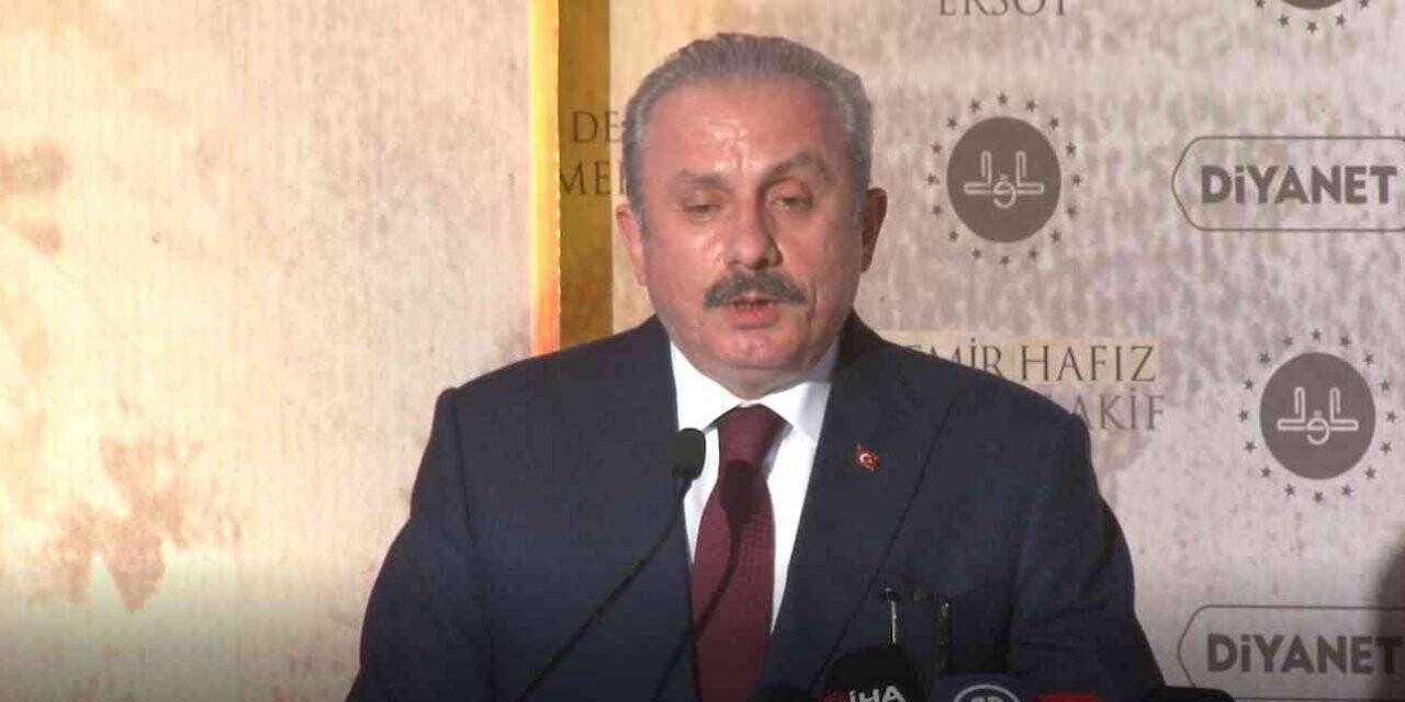 TBMM Başkanı Şentop: Mehmet Akif Ersoy son nefesine kadar manevi değerlere sadık kalarak yaşamıştır