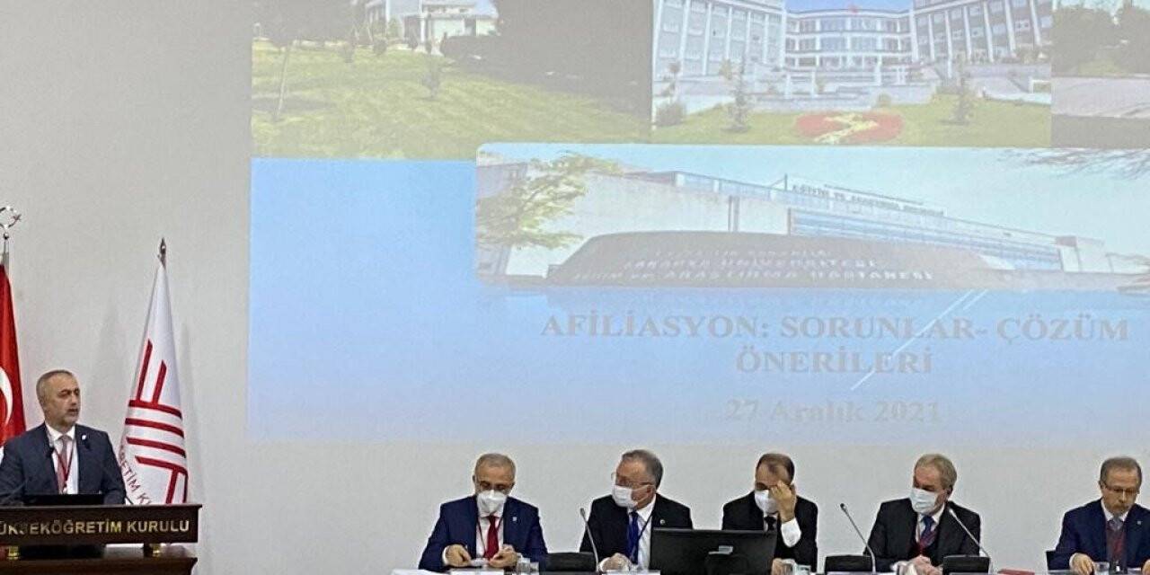 SAÜ Rektörü Savaşan, YÖK Çalıştayına katıldı