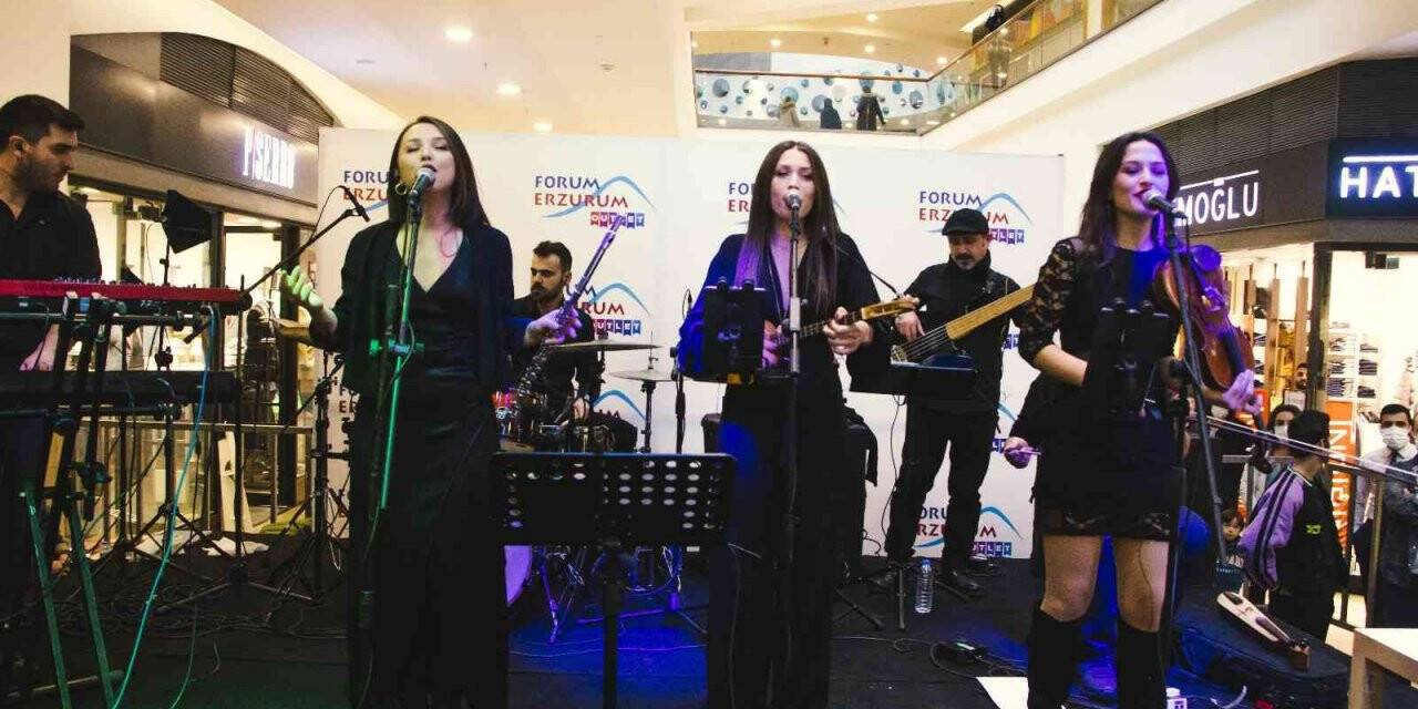 Forum Erzurum Outlet’te SAMİDA rüzgarı esti