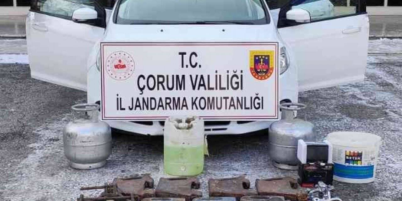 Hırsızlık yapan 3 zanlı jandarma kontrolüne takıldı