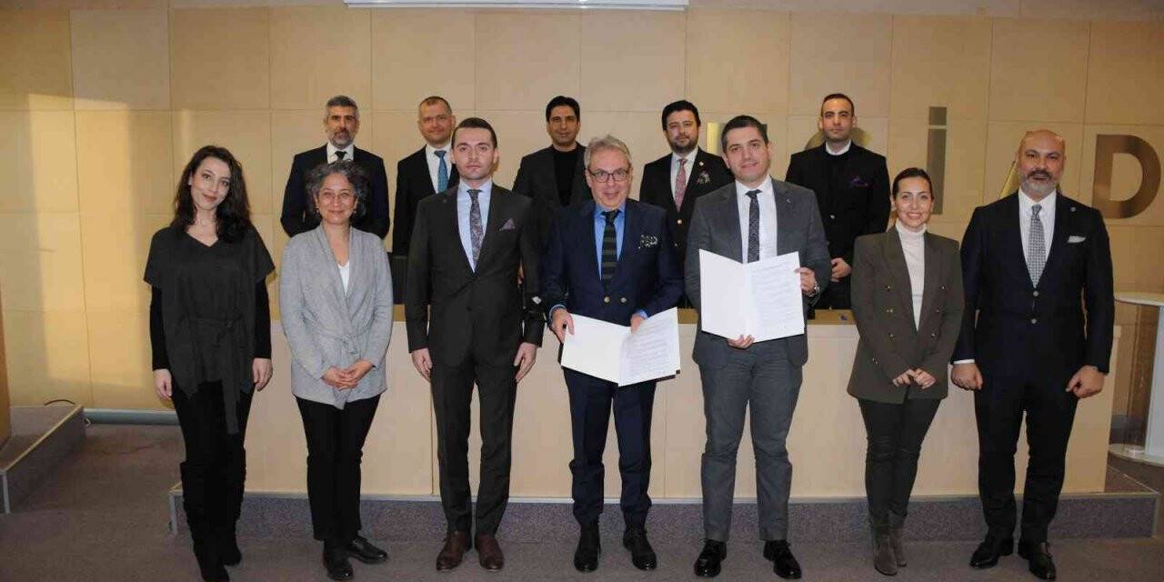 Öğrencilerin geleceği için el ele verdiler