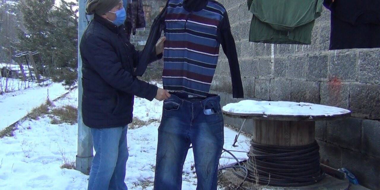 Kars’ta soğuktan çamaşırlar dondu