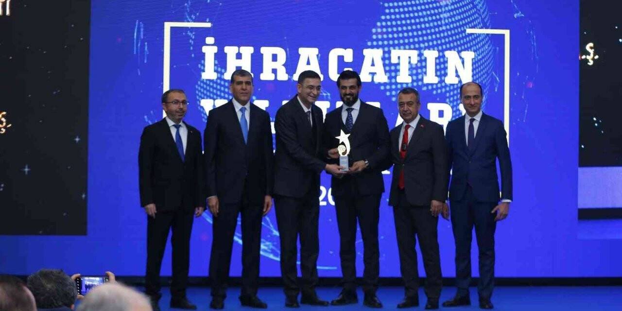 Acarsan Makarna yıldızlar arasındaki yerini aldı