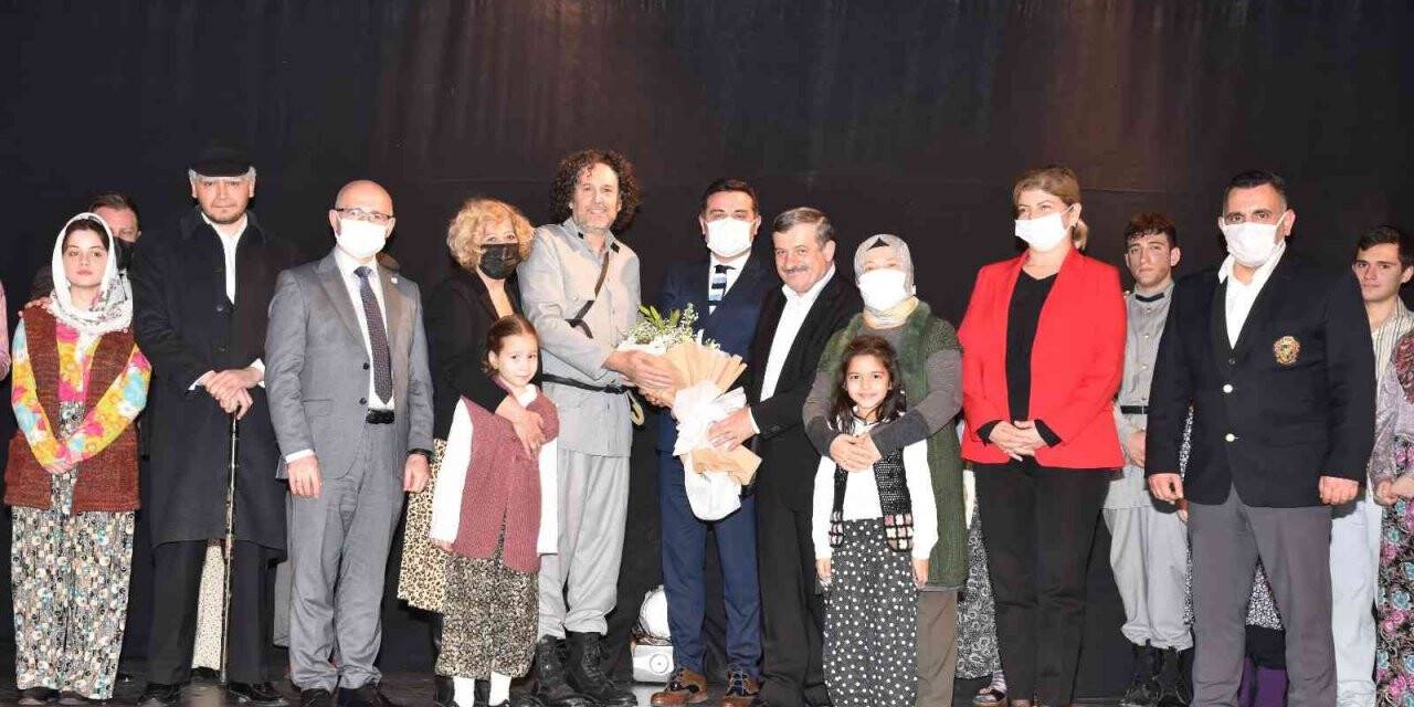 İstiklal Şairi Mehmet Akif Ersoy, ‘Küfe Oyunu’ ile anıldı