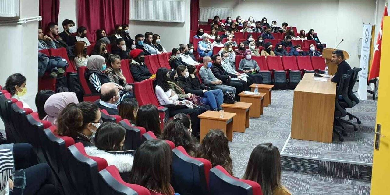 Buharkent MYO’da, Kariyer Günleri etkinliği gerçekleşti