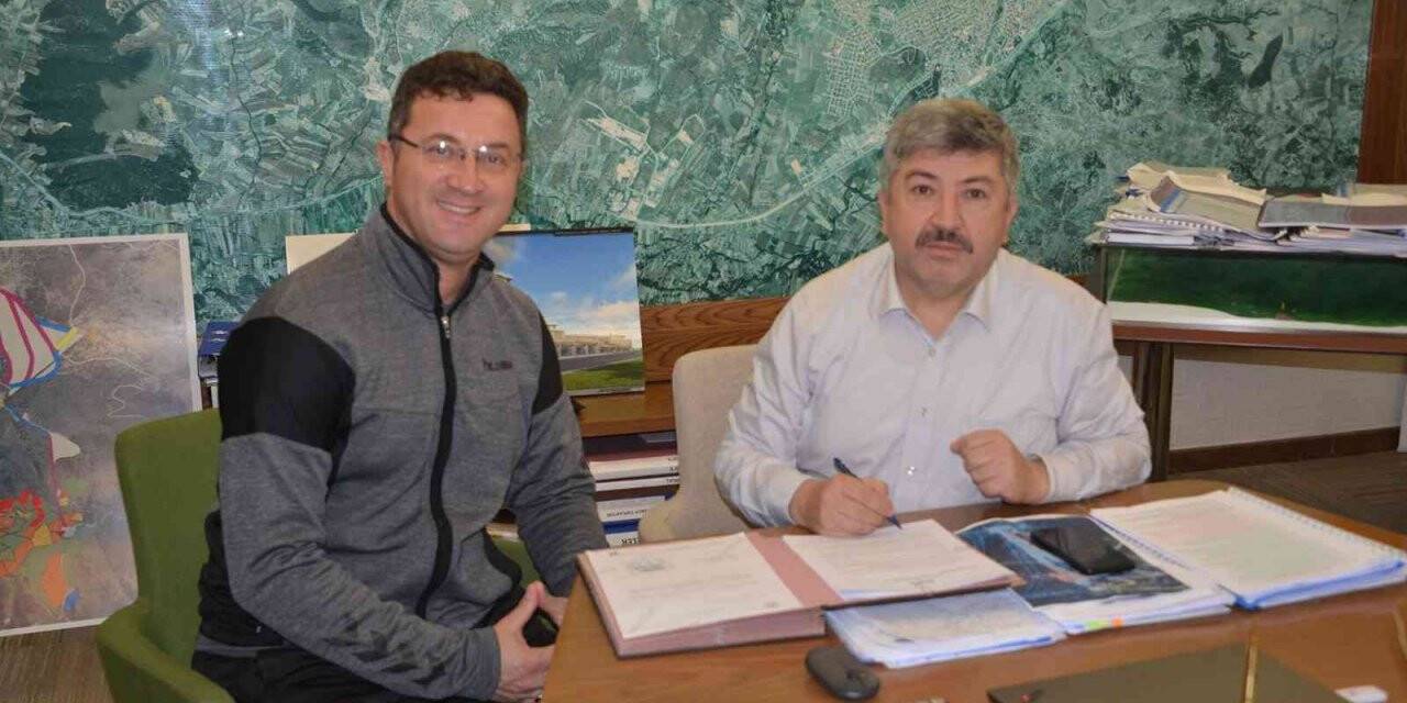 Gençlik Kampı’nın modernizasyonu için imzalar atıldı