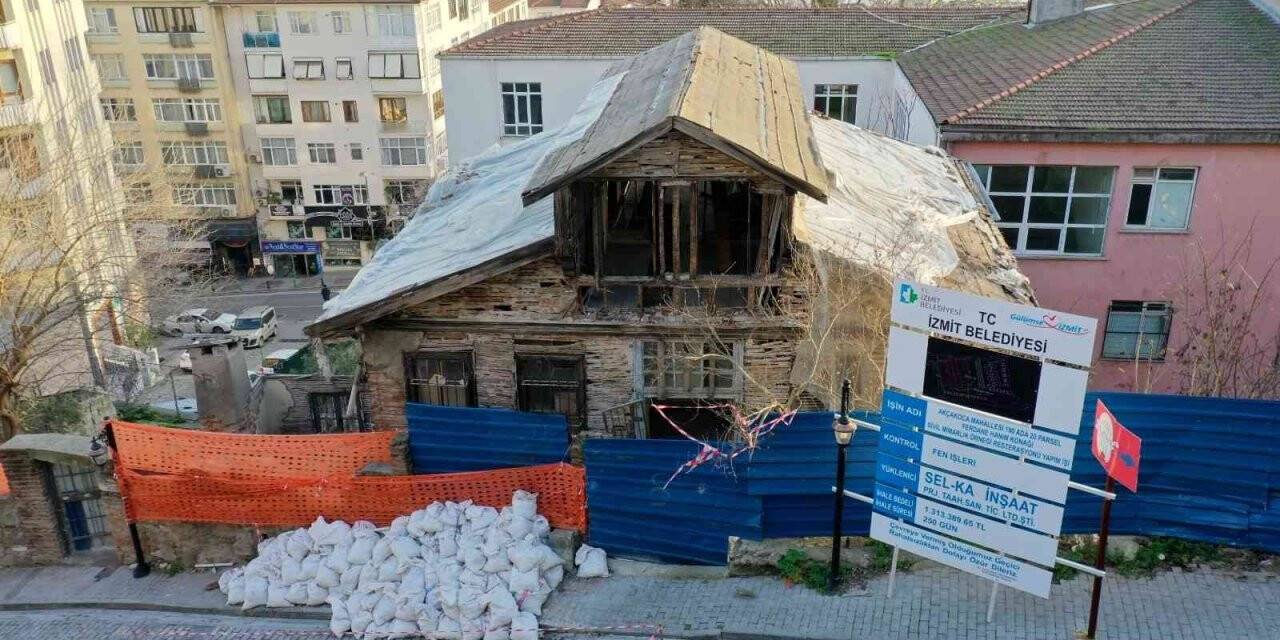 Ferdane Hanım Konağı’nda restorasyon çalışmaları sürüyor