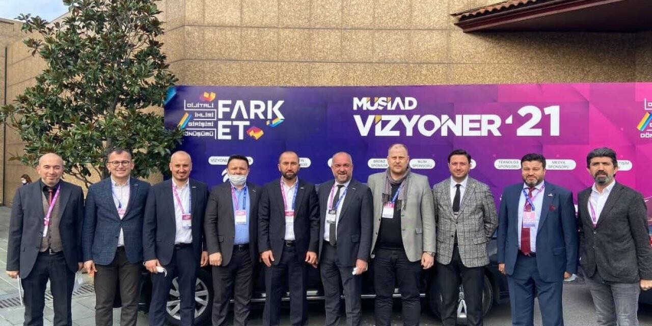 MÜSİAD Yönetimi Vizyoner’21’de ünlü isimlerle bir araya geldi