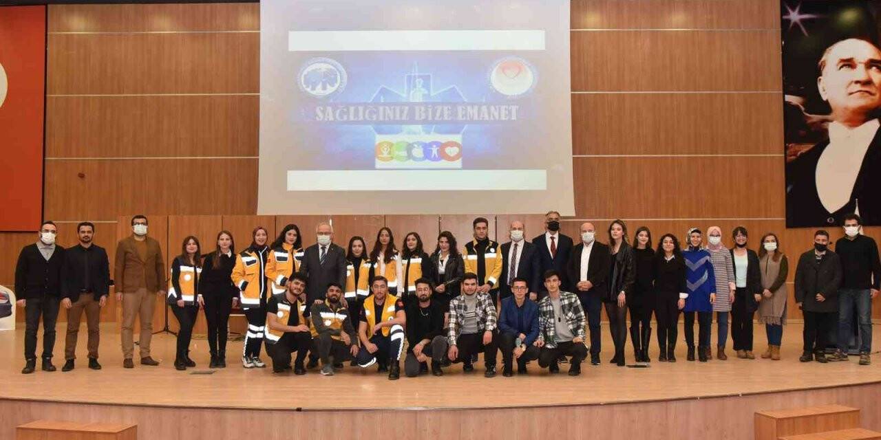 KMÜ’de paramedik günü kutlandı