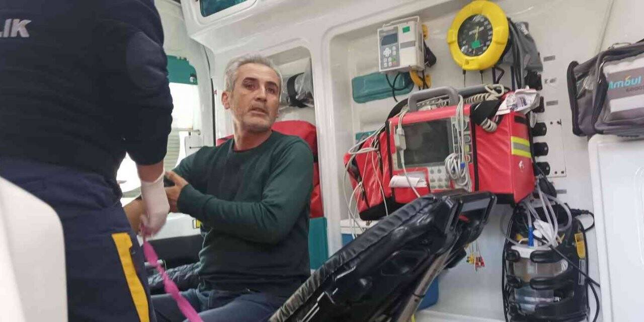İki grup arasında alacak verecek kavgası: 1 yaralı