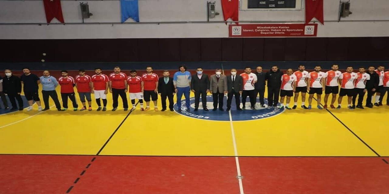 Eğirdir’de futsal heyecanı başladı