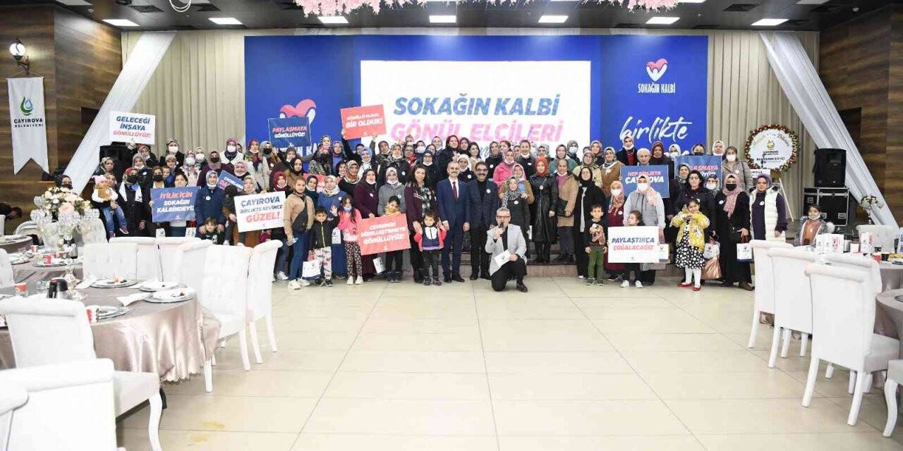 Çayırova’da "Sokağın Kalbi Gönüllüleri" projesi