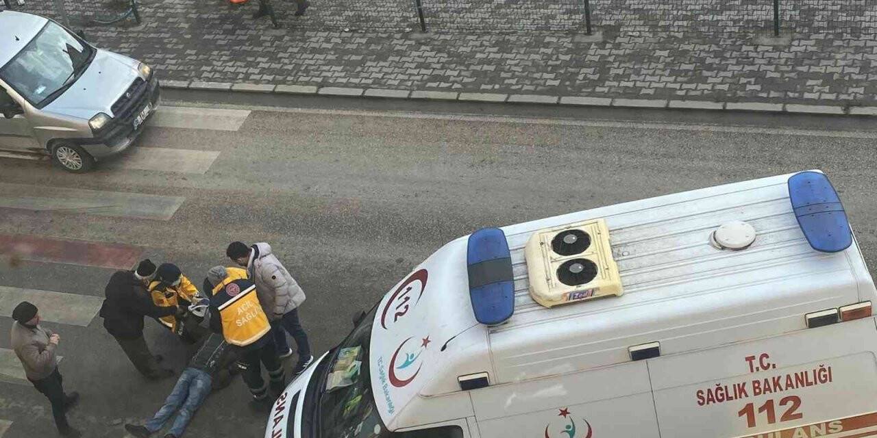 Yaya geçidinden geçen vatandaşa böyle çarptı