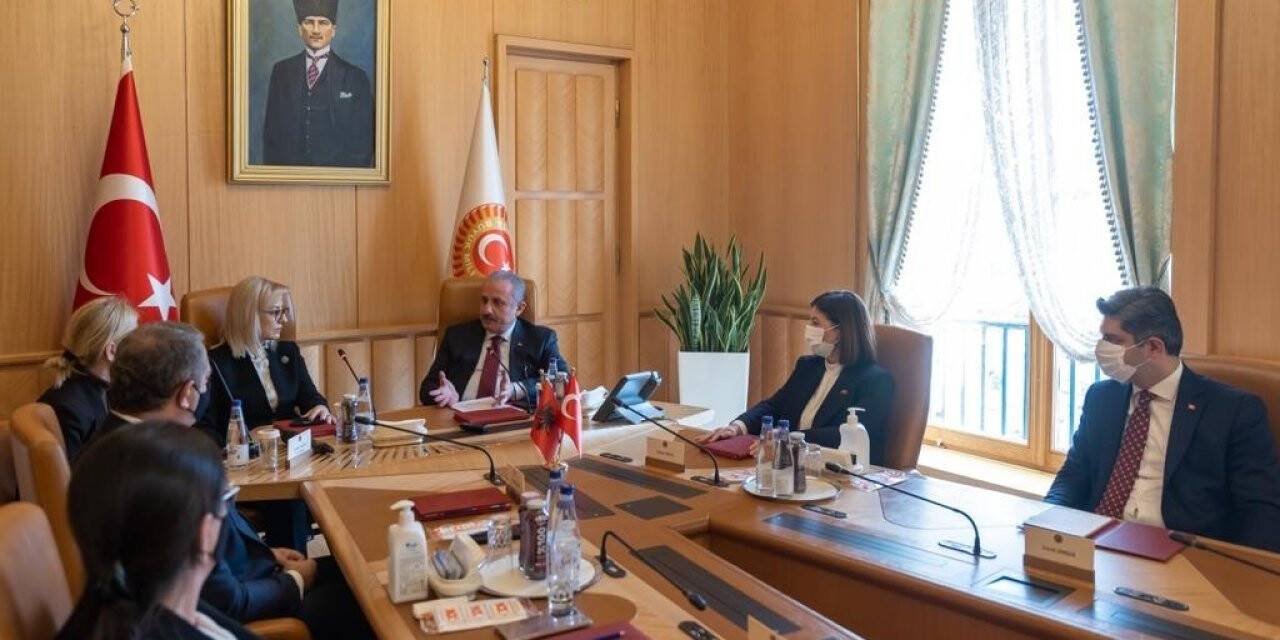 TBMM Başkanı Şentop Arnavutluk Meclis Başkanı Nikolla ile görüştü