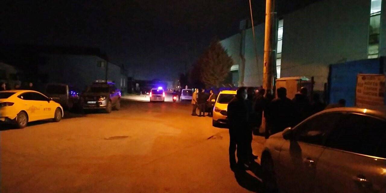 Üzerine düşen ağır tonajlı malzemenin altında kalan işçi hayatını kaybetti