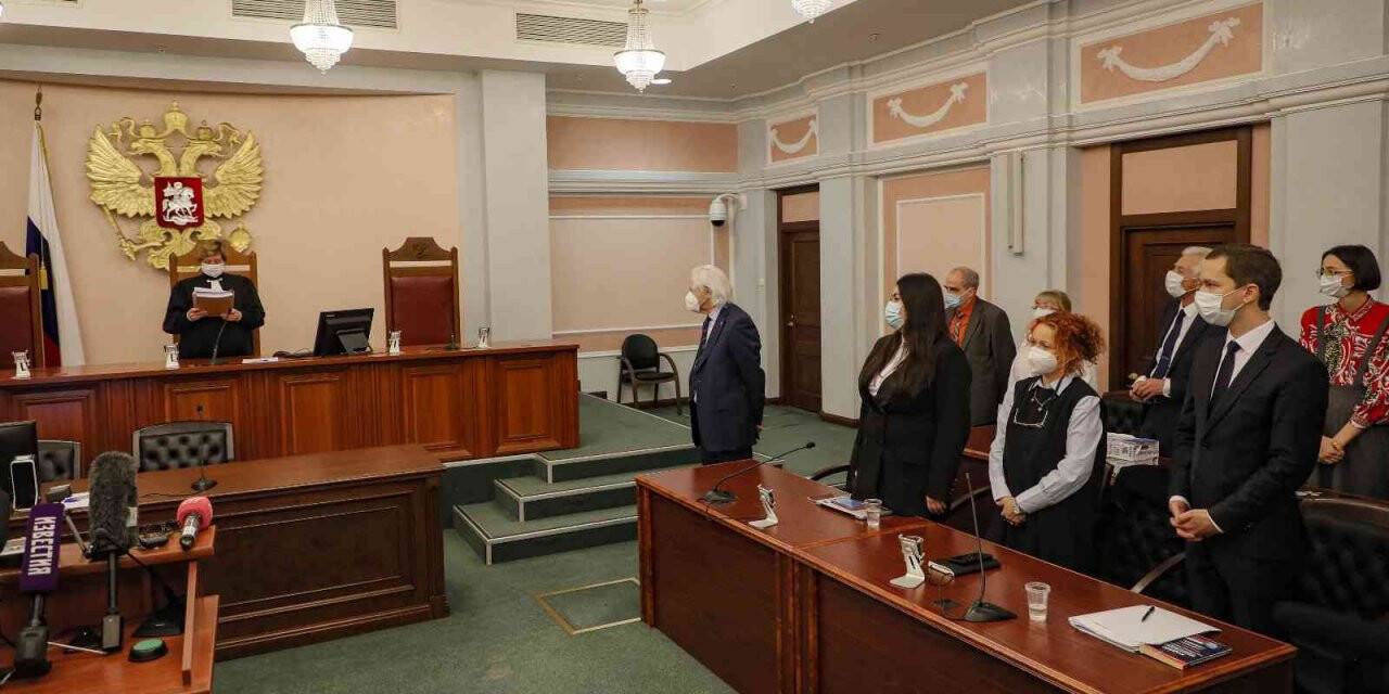 Rusya’da tanınmış insan hakları örgütü Memorial’ın kapatılması kararı