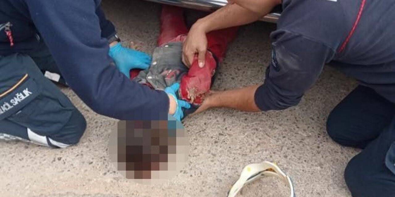 Okul servisinin altında kalan 3 yaşındaki çocuk hastanede hayatını kaybetti