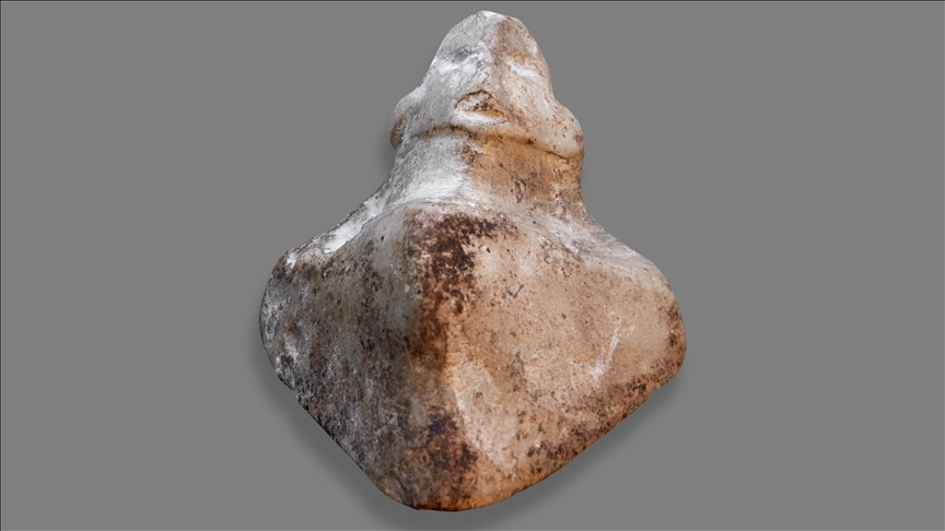 8,500-year-old marble statuette found in central  Konya