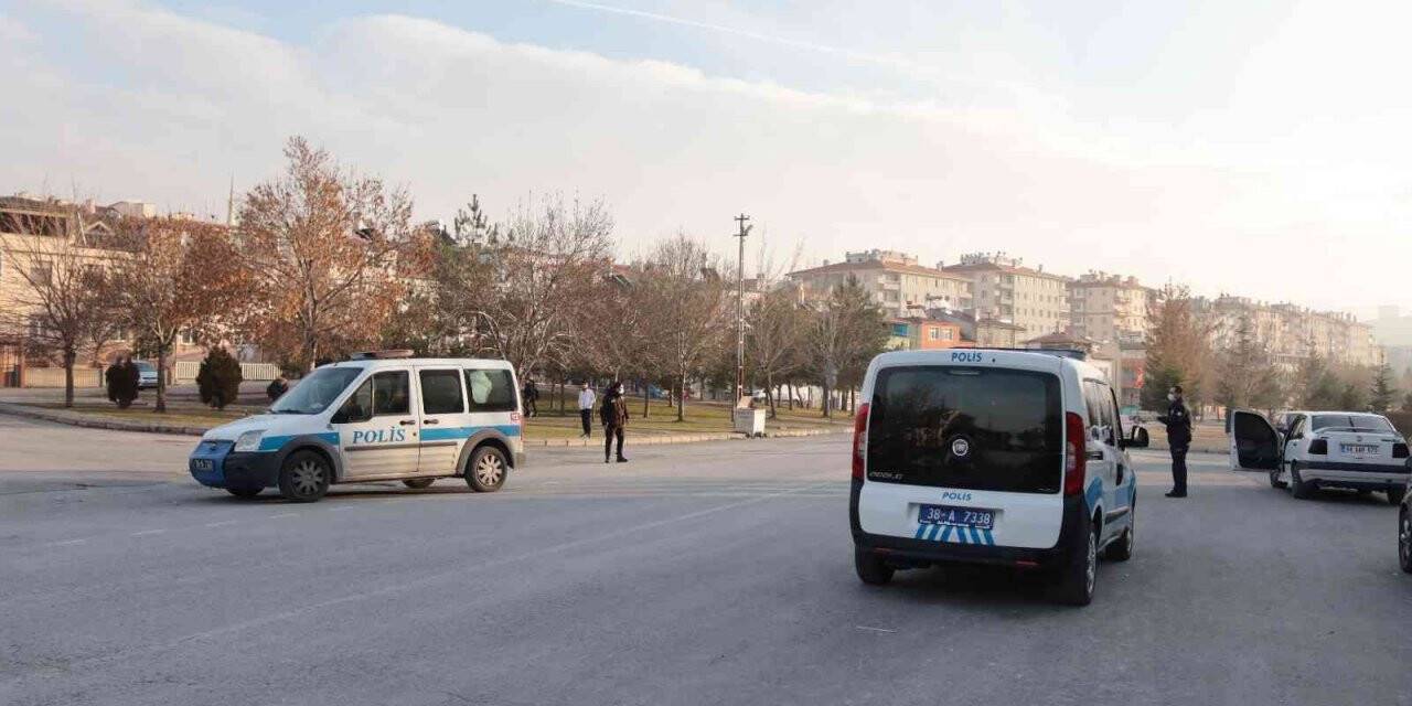 Kayseri’de bıçaklı kavga: 1 ağır yaralı