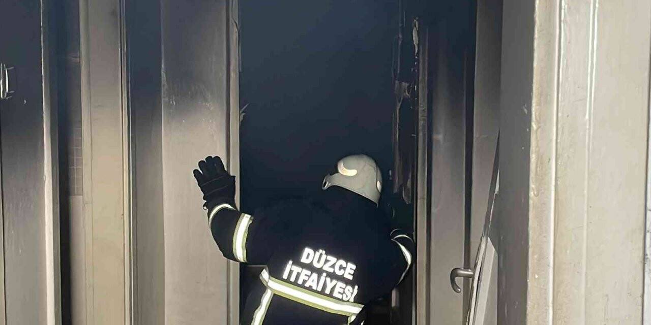 2 katlı evde çıkan yangın korkuttu